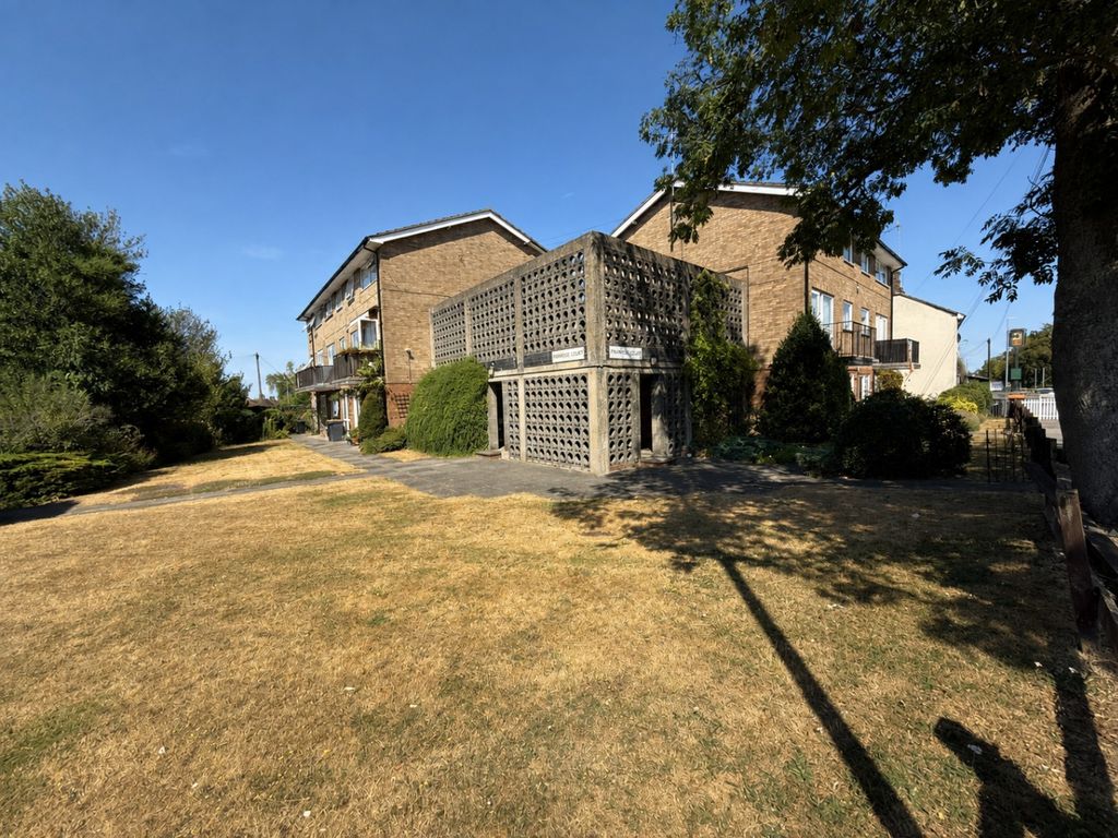 Property photo 1 of 14 5381402