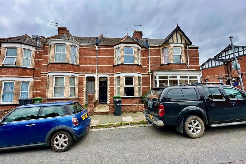 Property photo 1 of 11 Photo 01.Jpeg