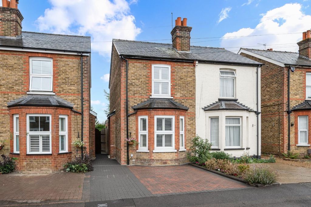 Property photo 1 of 14 Horton Hill
