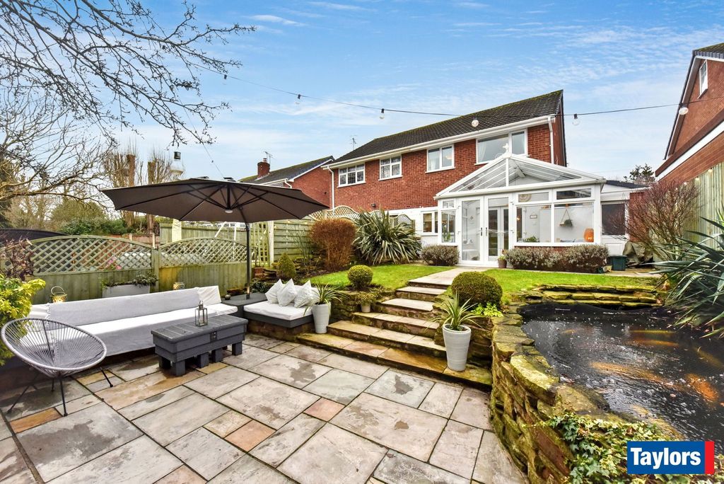 Property photo 2 of 24