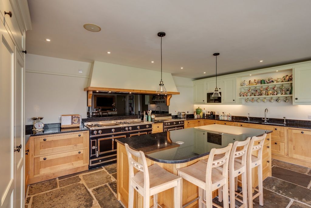 Property photo 3 of 15 Calancombe Farmhouse