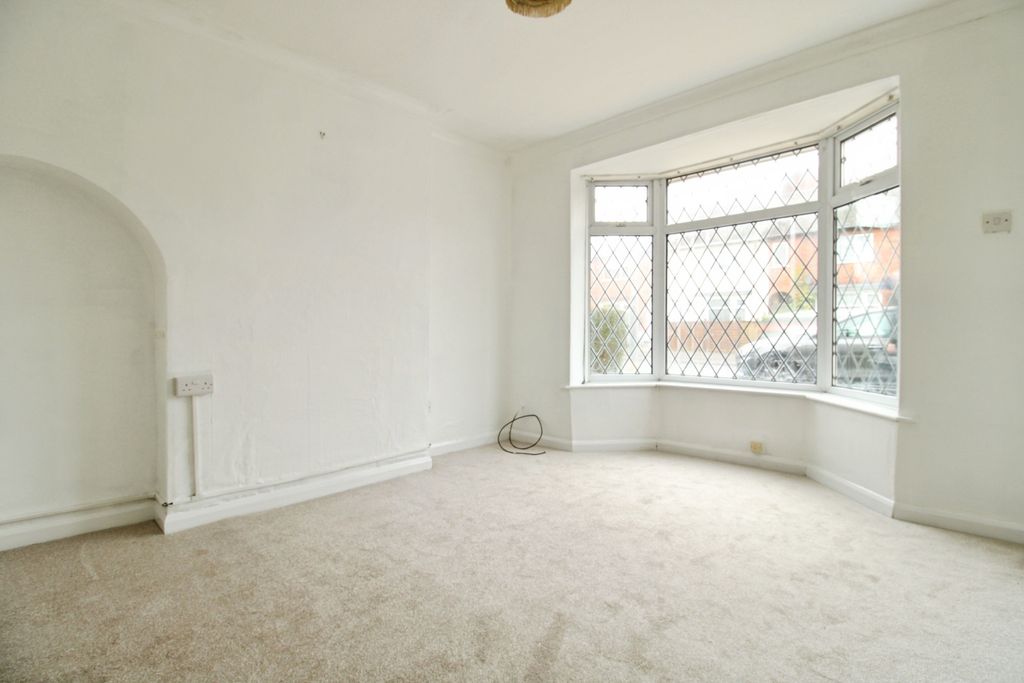 Property photo 2 of 8 Living Room