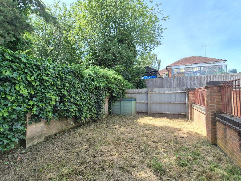 Property photo 3 of 16
