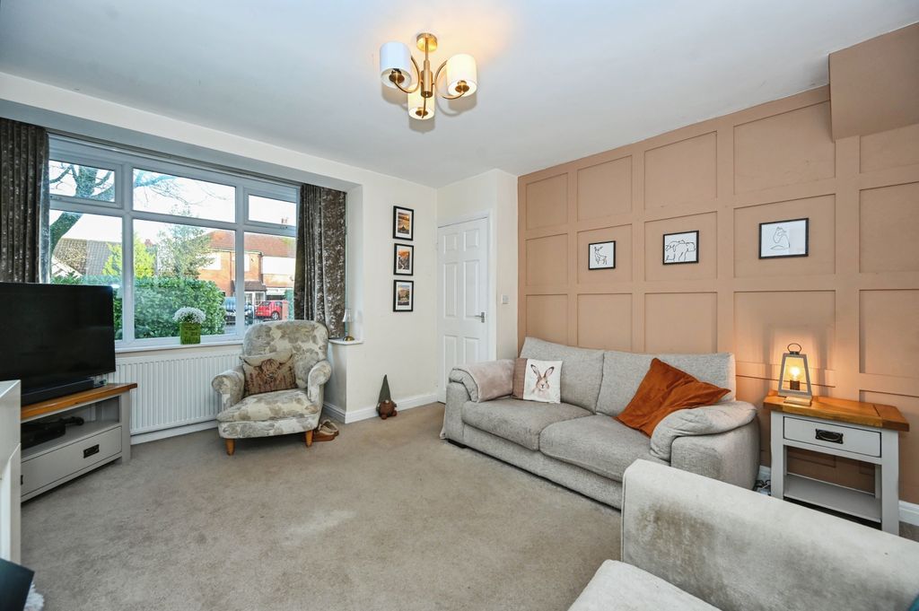 Property photo 3 of 15 Living Room