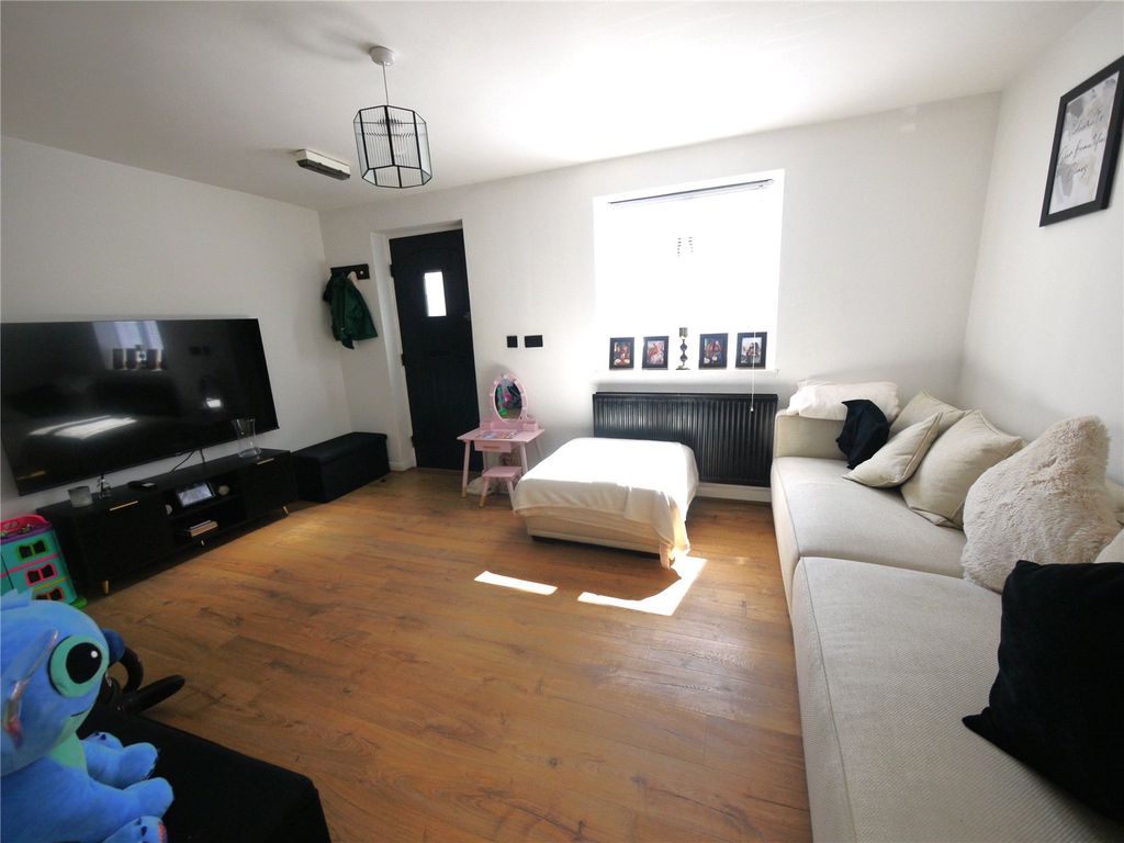 Property photo 2 of 7 Picture No. 02