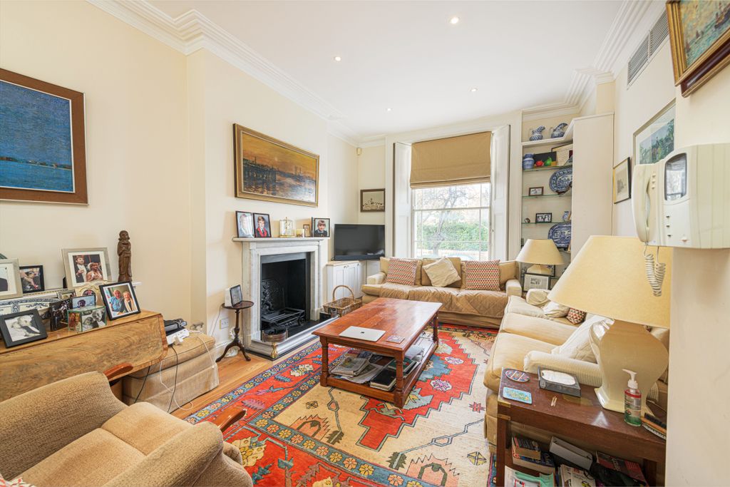 Property photo 2 of 12 Reception