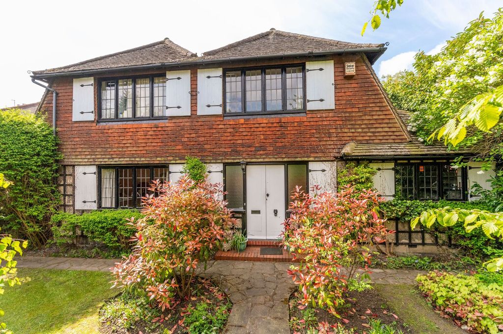 Property photo 1 of 14