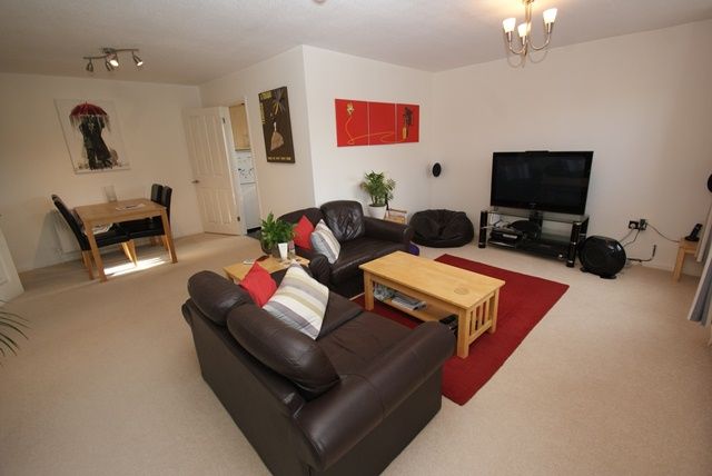 Property photo 2 of 6 Kellaway Ct 20 (5).J