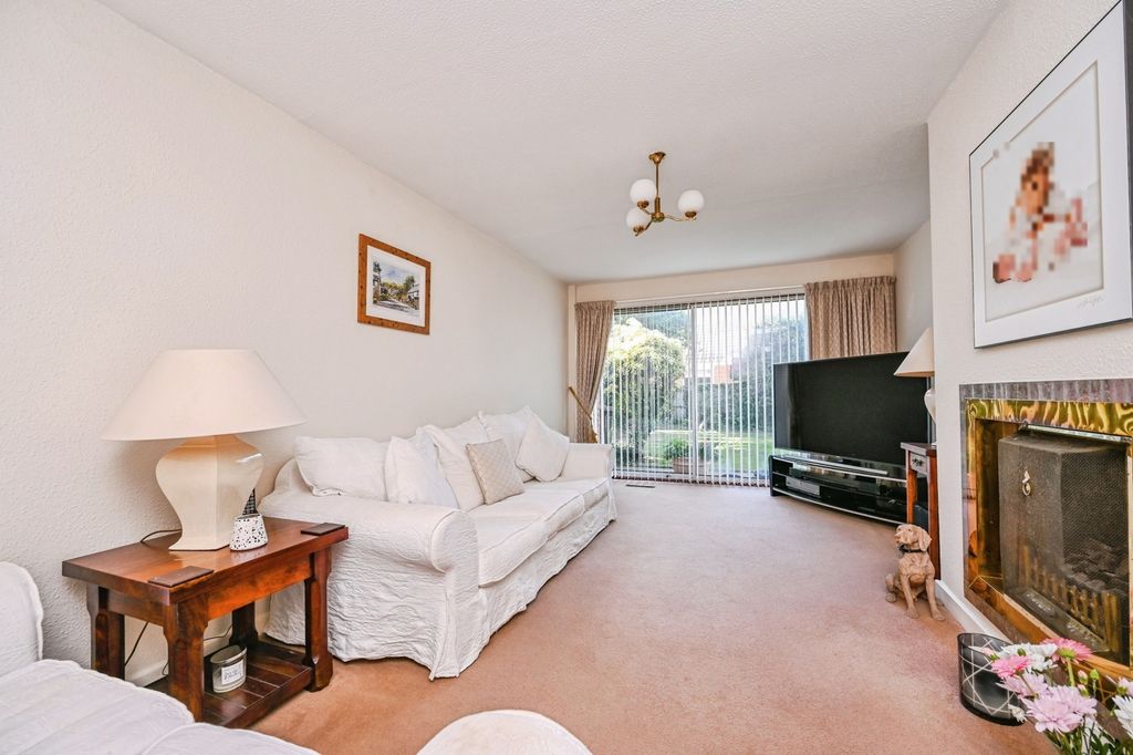Property photo 2 of 15 Pbox-Img.Jpg
