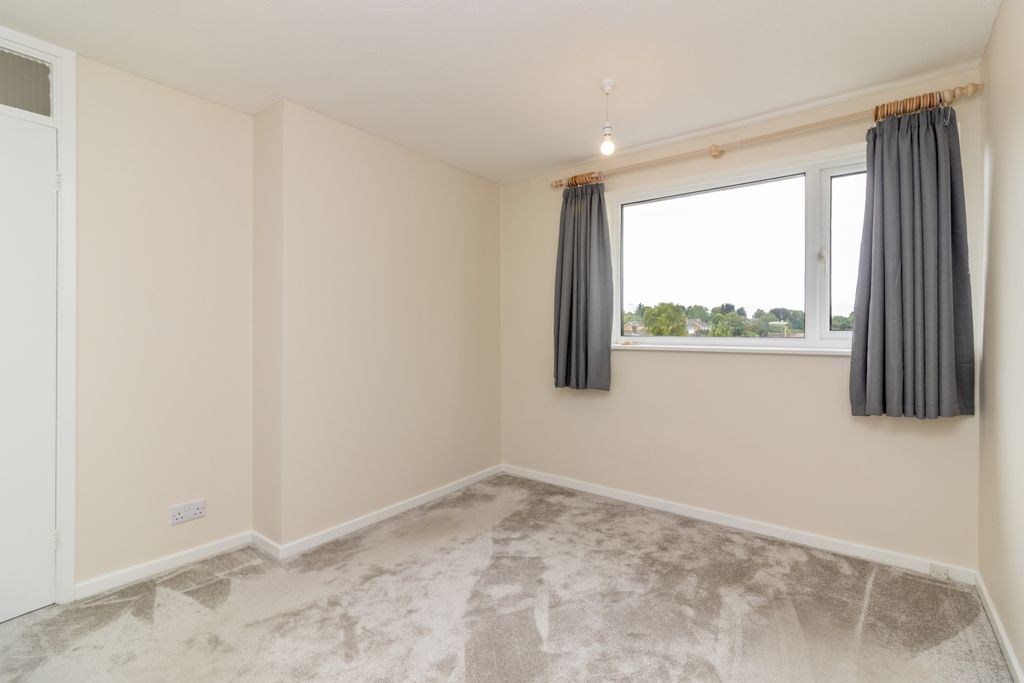 Property photo 3 of 13 Img_5263