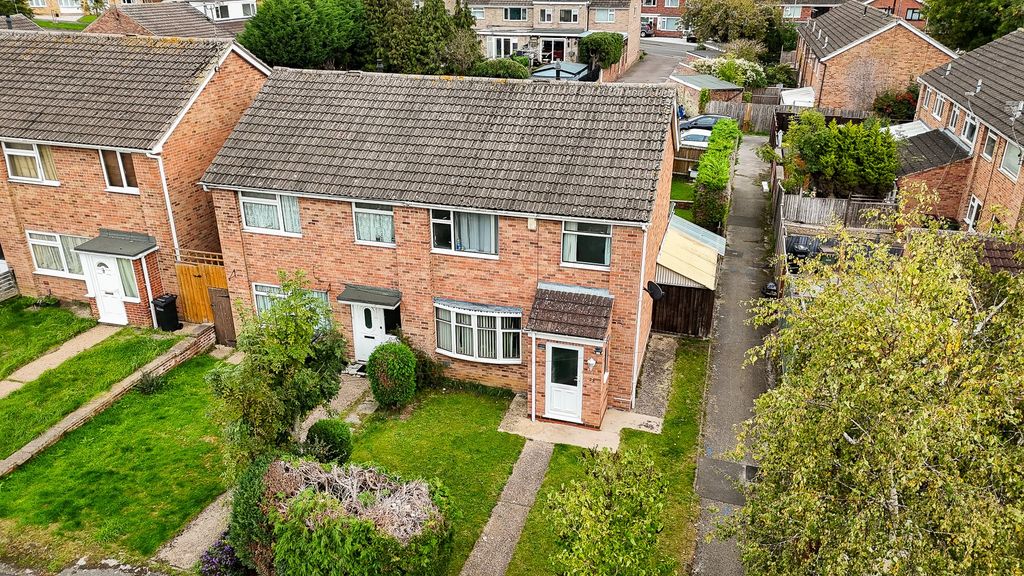 Property photo 1 of 20