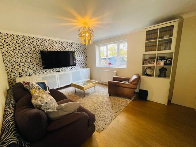 Property photo 2 of 14