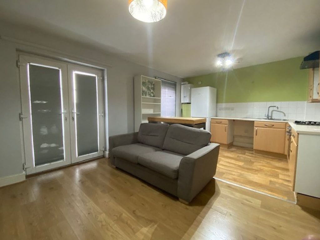 Property photo 3 of 7