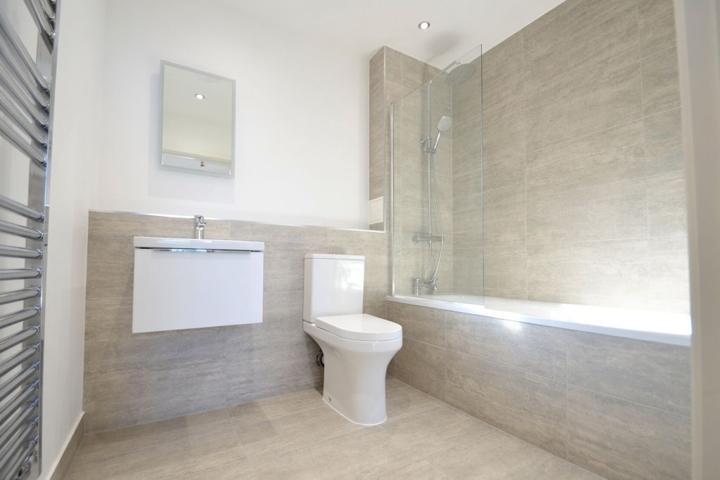 Property photo 2 of 5 awm4F