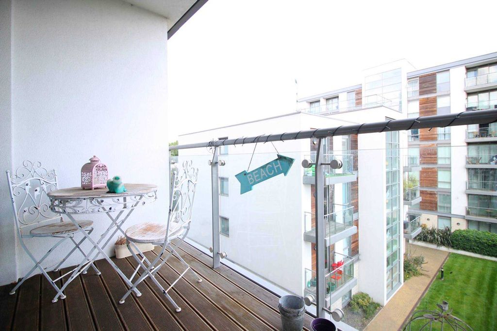 Property photo 3 of 10