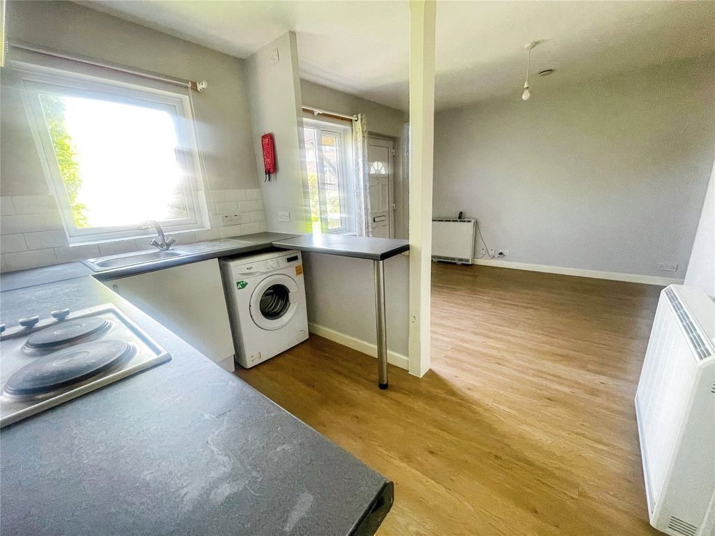 Property photo 3 of 6 Picture No. 05