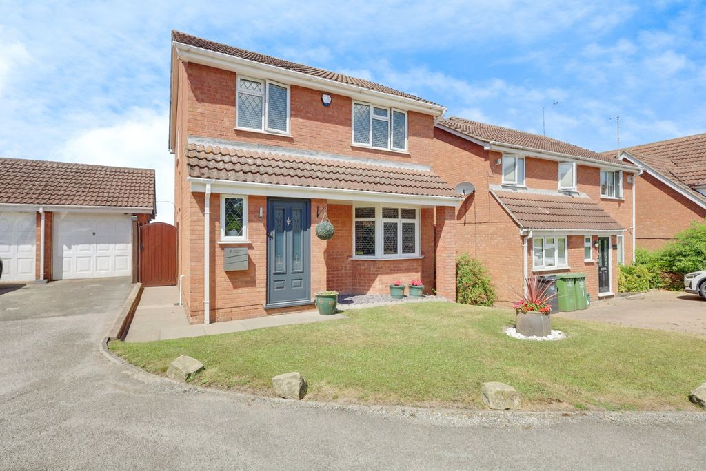 Property photo 1 of 21