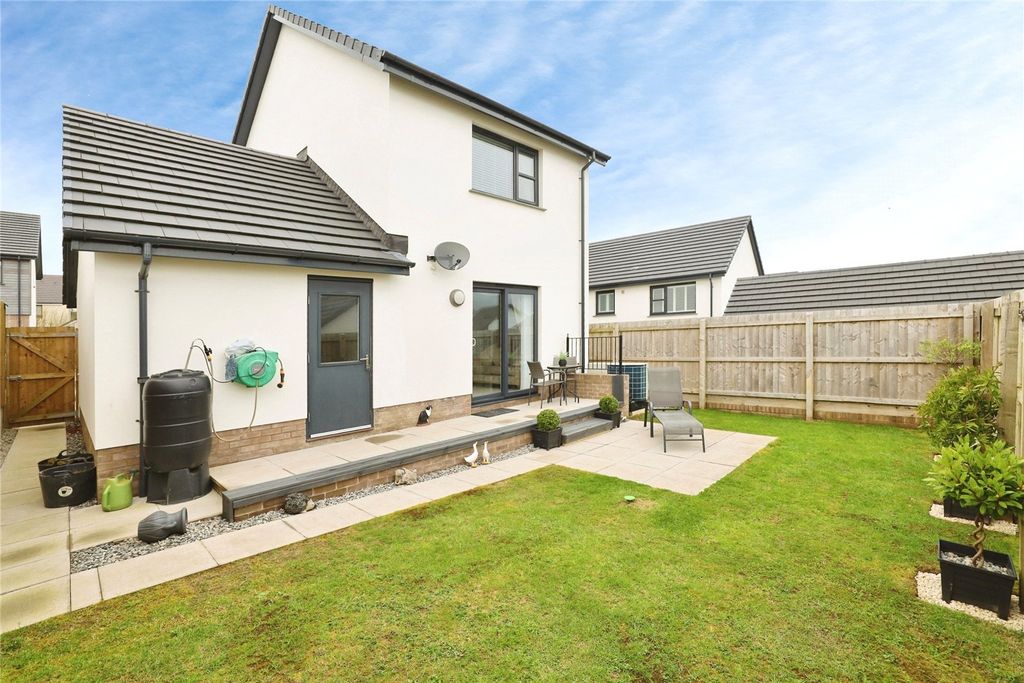 Property photo 2 of 19 Picture No. 01