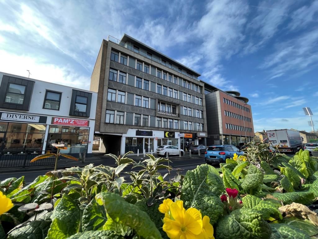 Property photo 2 of 5 General Block Of Block Of Parkway