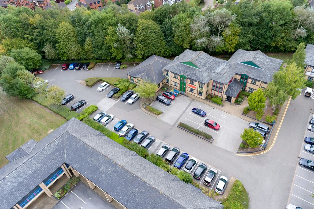 Property photo 3 of 9 Image 5