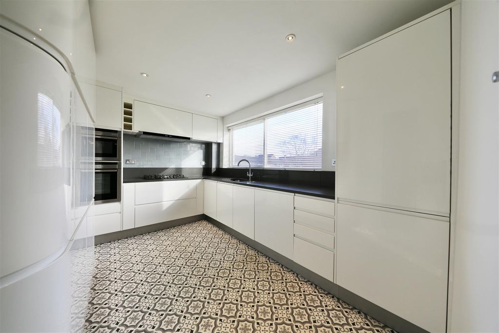 Property photo 3 of 30 0A9A3213.Jpg