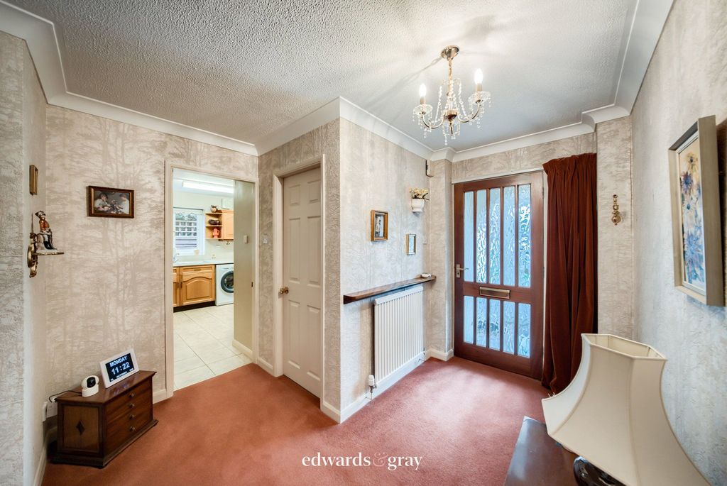 Property photo 2 of 21