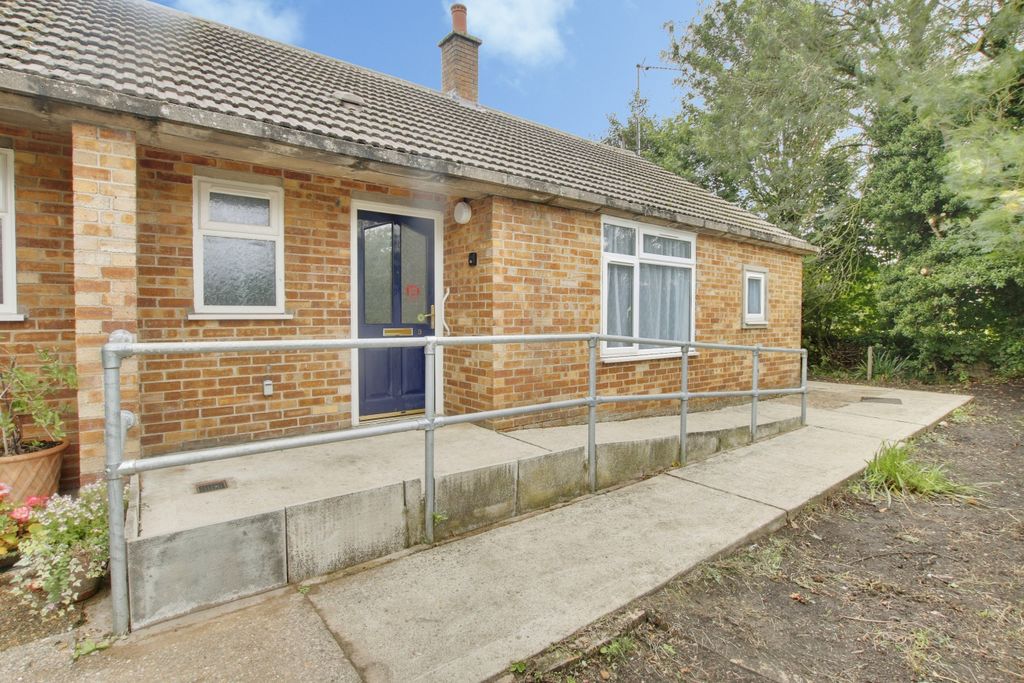 Property photo 1 of 6