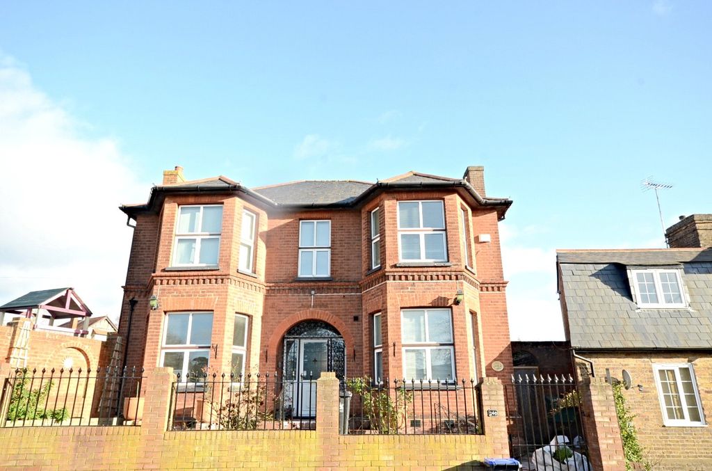 Property photo 1 of 9 Picture No. 07