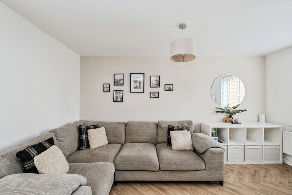 Additional image 5 of 3 bed semi-detached house for saleFfordd Y Glowyr, Kidwelly SA17