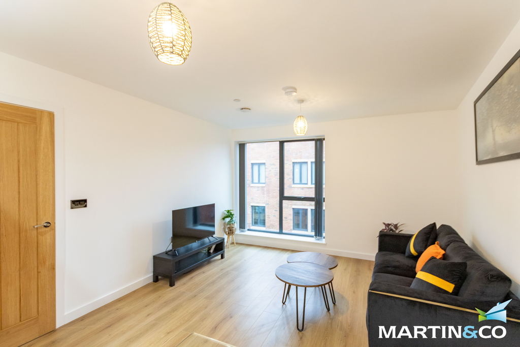 Property photo 3 of 10 Picture6