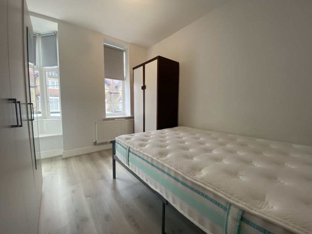 Property photo 3 of 8 4357573