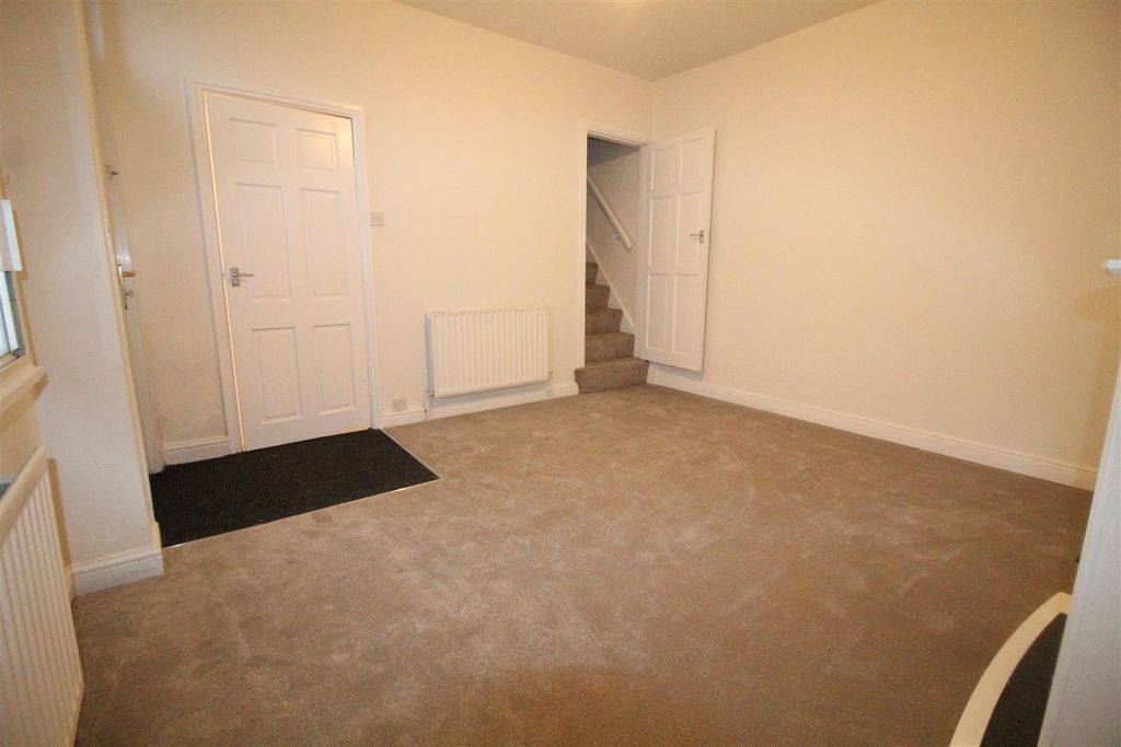 Property photo 3 of 10 Img_2598.Jpg