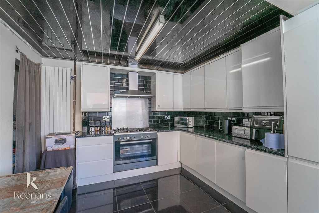 Property photo 3 of 23 1-15.Jpg