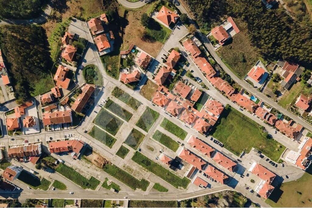 Property photo 1 of 27 Loteamento In Águeda For Housing And Services
