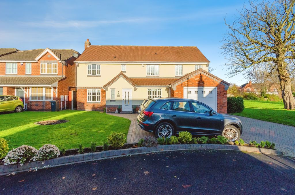 Property photo 1 of 27 Photography