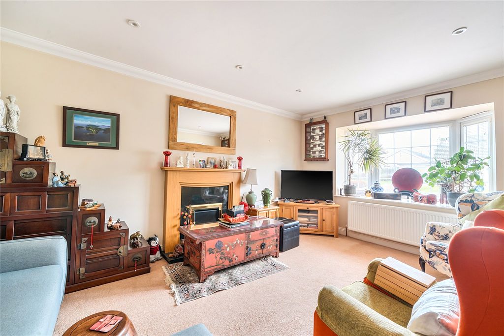 Property photo 1 of 19 Picture No. 18