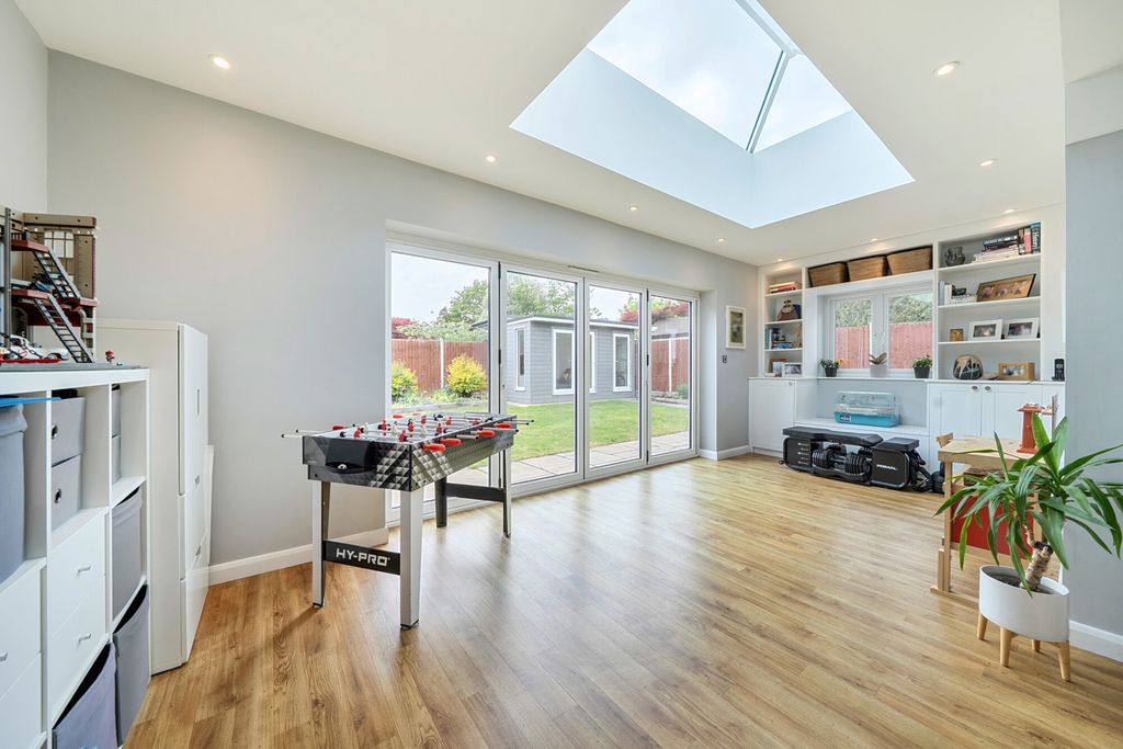 Property photo 3 of 20 1458553-14-6A05d7...