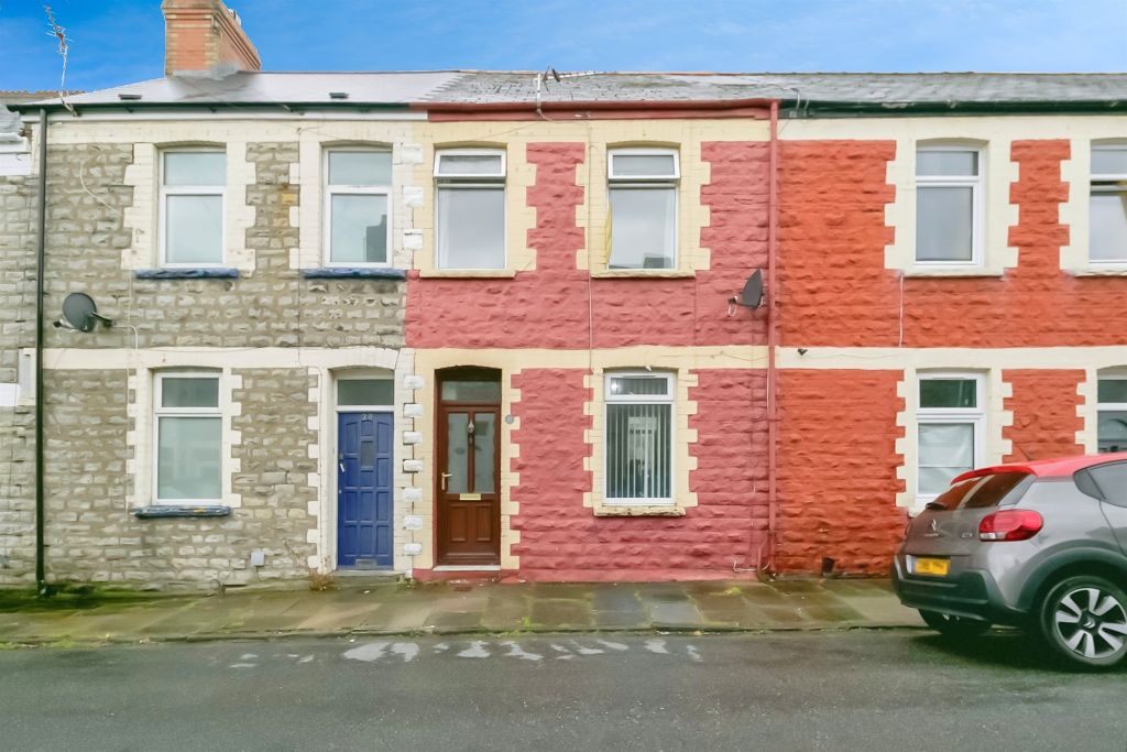 Property photo 1 of 17