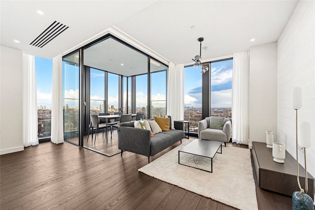 Property photo 1 of 16 Picture No. 04