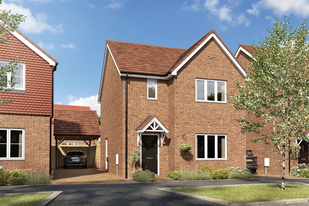 Property photo 1 of 10 Frogmore External