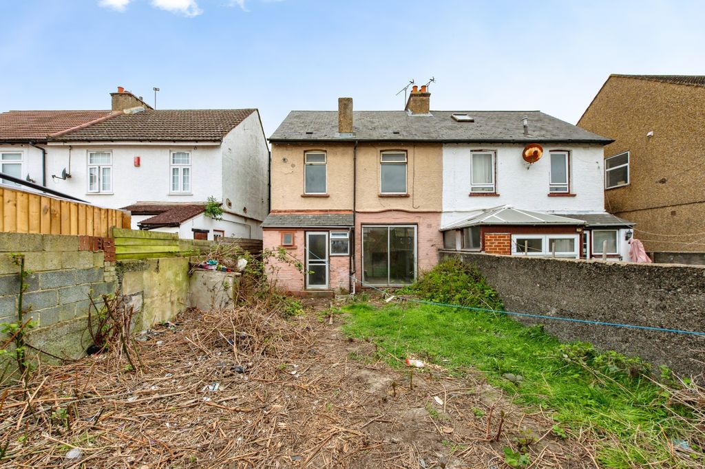 Property photo 2 of 16 Rear View