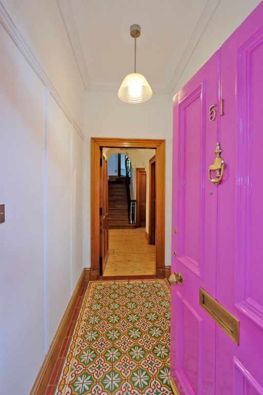 Property photo 2 of 32