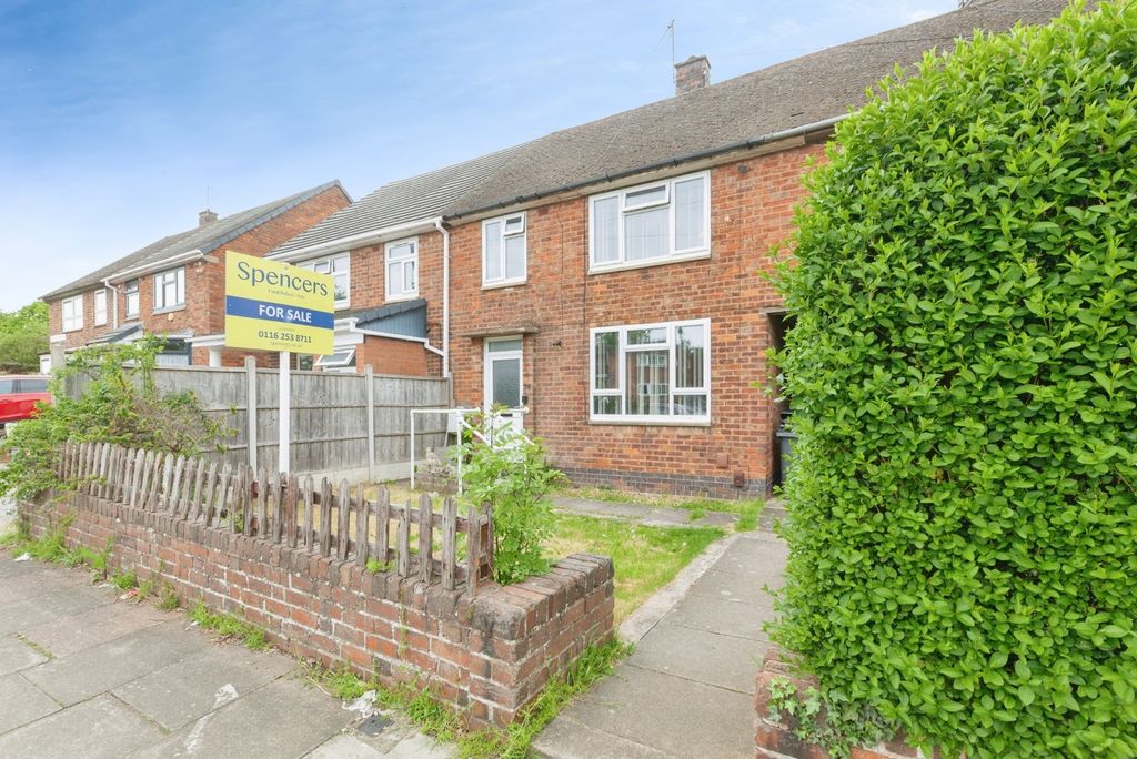 Property photo 1 of 19 Pbox-Img.Jpg