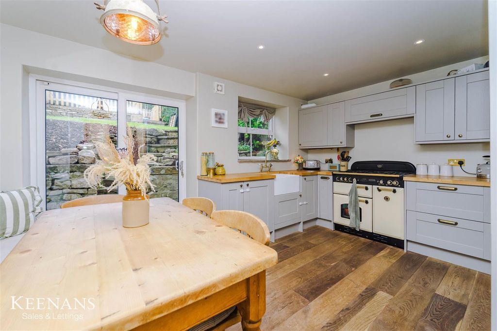 Property photo 2 of 51 2.Jpg