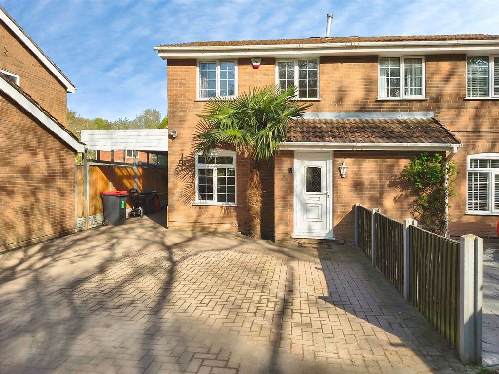 Property photo 1 of 16 Description