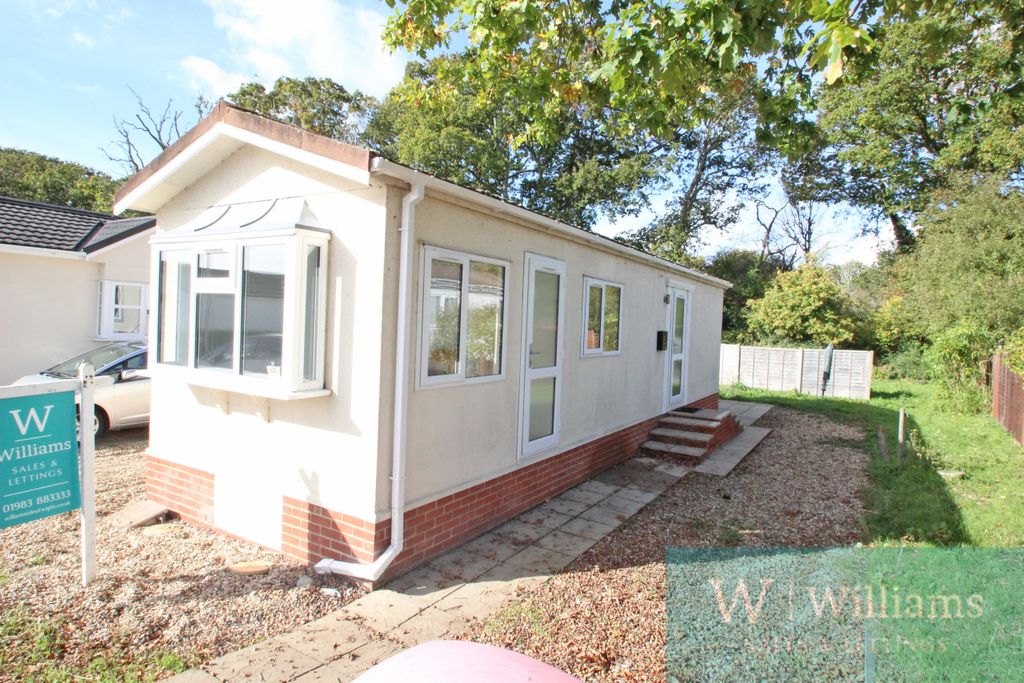 Property photo 1 of 10 Front