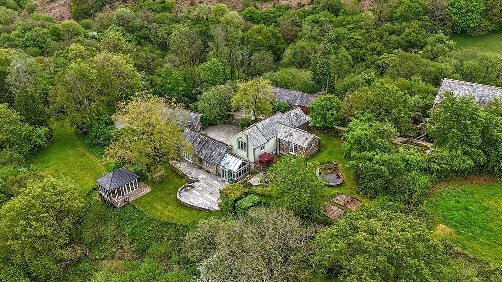 Property photo 1 of 27 Drone