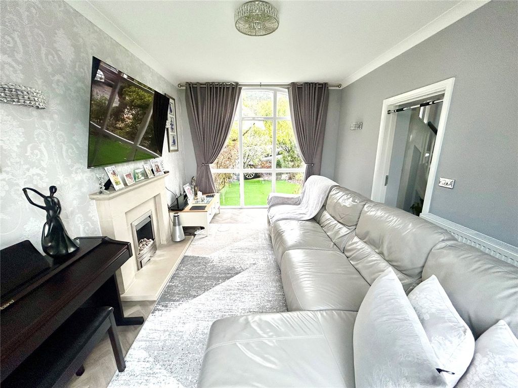 Property photo 2 of 26 Picture No. 20
