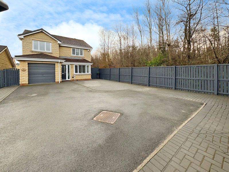 Property photo 1 of 16 Photo 15