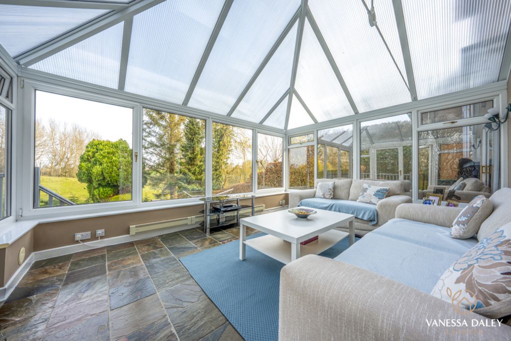 Property photo 2 of 45